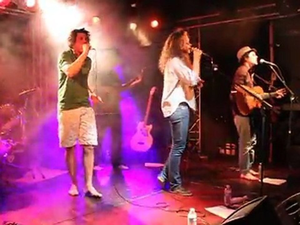 Les Uns Des Autres @ la MJC la Celle St Cloud