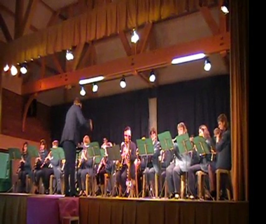 L'Union Musicale Ecourtoise   "Chicken Little"   arr. Jan Van Kraeydonck