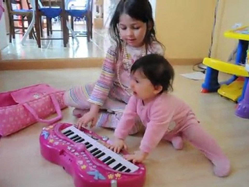 4 mars 11 - Ma bébé est musicienne!!