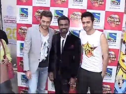 Riteish Deshmukh Rubbishes Rumours Of Doing Dostana 2 - Bollywood News