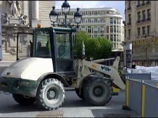 Grand Place / No Comment