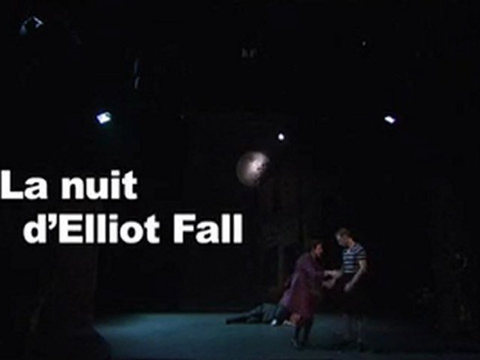 ELLIOT FALL EXTRAIT