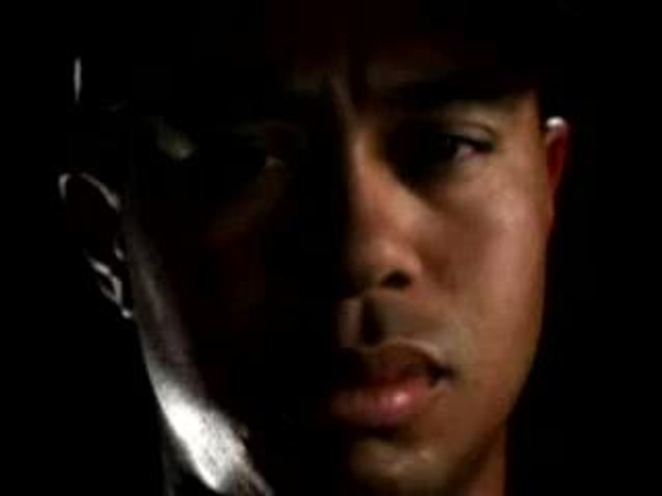 Tiger Woods swinging slow