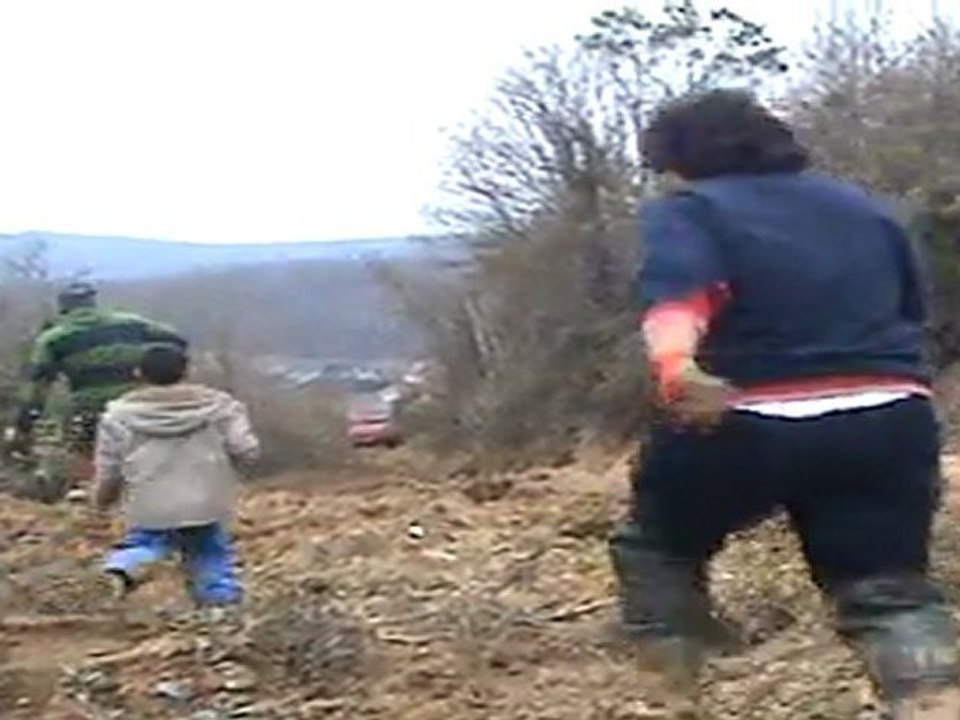 ÇAMURZEDE:)
