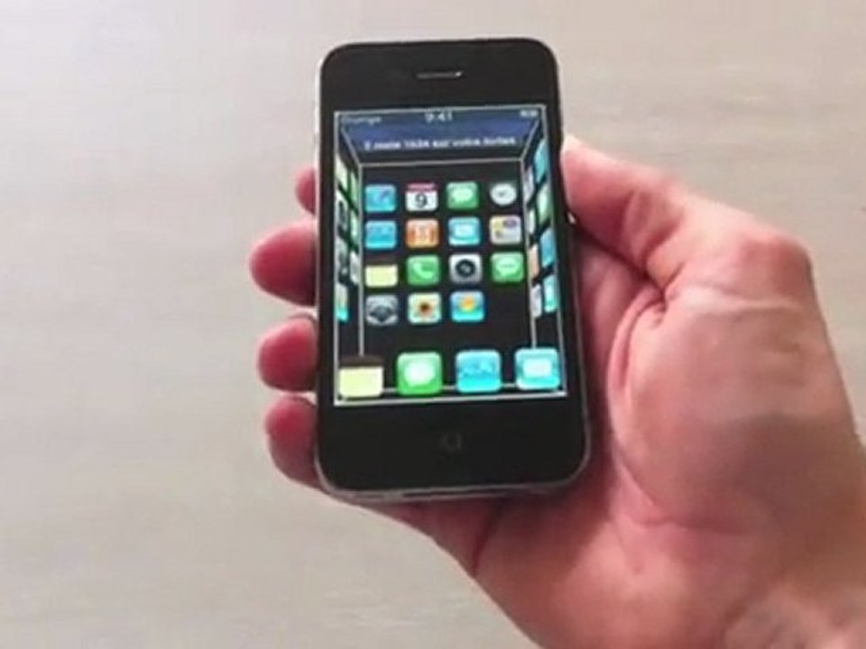 Head tracking for iPhone Glasses Free 3D Display