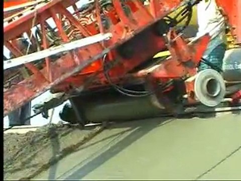 UNiSTEEL RCP 750 Canal Paver, Canal Lining, Concrete Paving