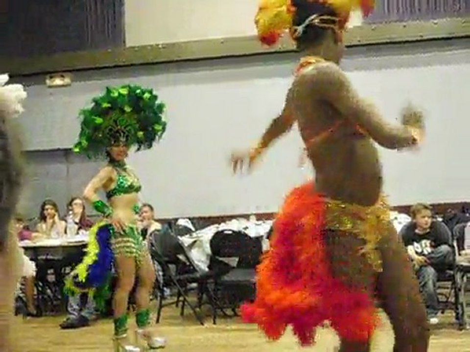 Fala Sambaladines - Bal Foot 2011 Samba