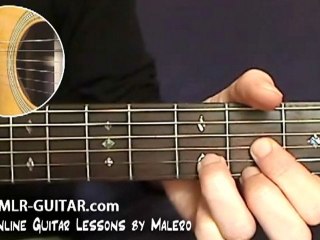 Comment jouer "Everybody Hurts" à la guitare