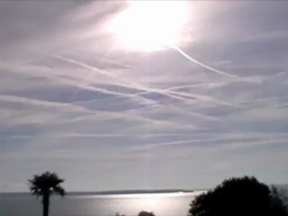 CHEMTRAILS Filmé le 01.07.10 en Bretagne