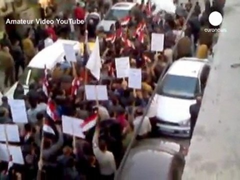 Cientos de mujeres sirias piden la liberación de sus...