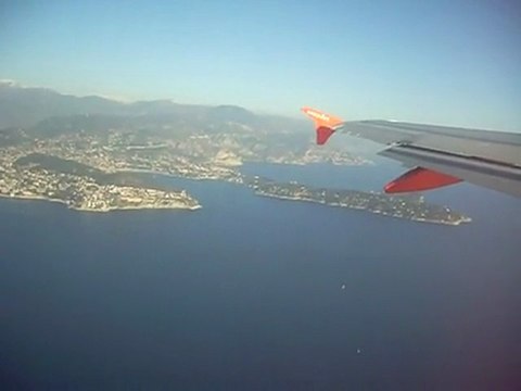 Décollage avion de l'intérieurs aéroport de NICE