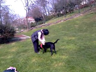 Mathilda annesi ile oynarken