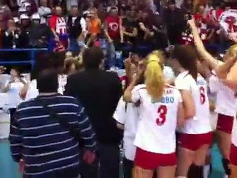 Οι πανηγυρισμοί με τους οπαδούς