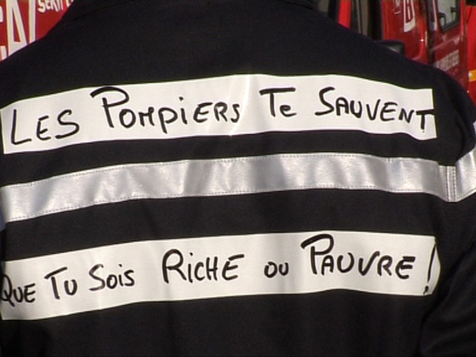 TULLE LES POMPIERS CORREZIENS MANIFESTENT...