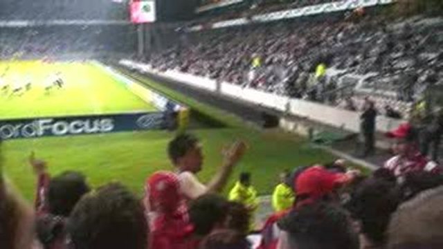 OLYMPIAKOS SUPPORTERS AMAZING
