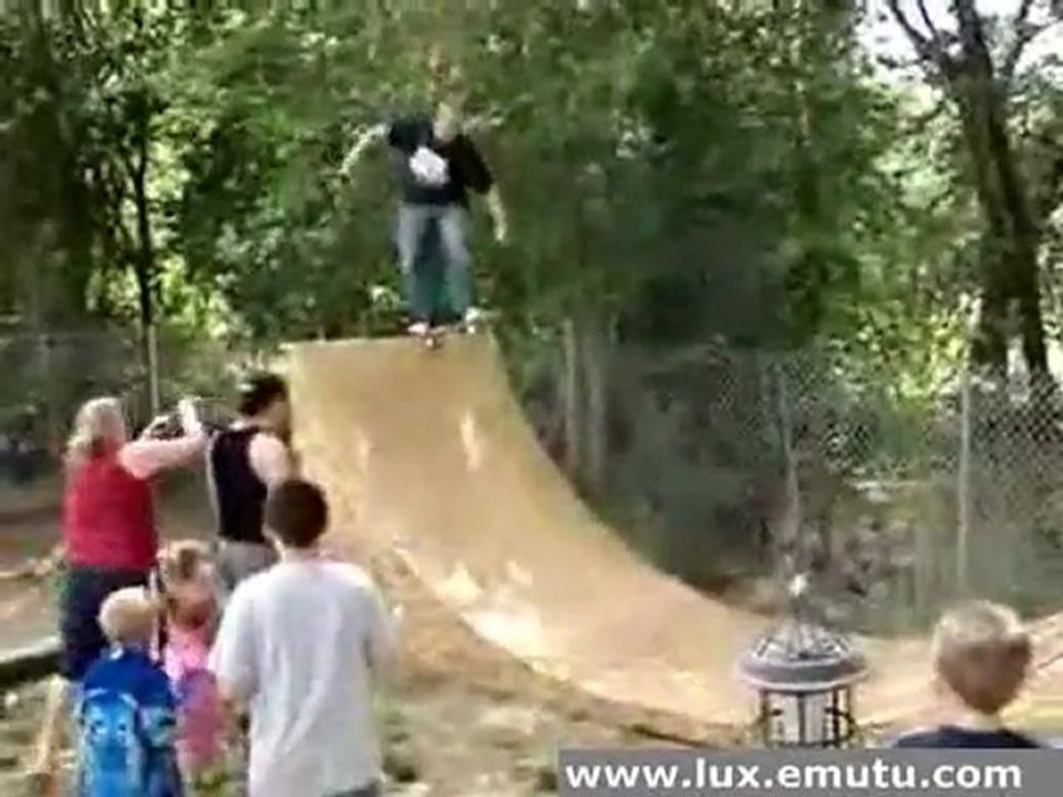 fat guy breaks half pipe