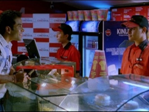 Sarphira Sa Hai Dil - Love U Mr. Kalakaar - EXCLUSIVE Song Promo - Tusshar Kapoor & Amrita Rao