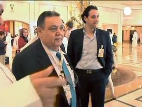 Doha: per i ribelli libici fondi e aiuti materiali