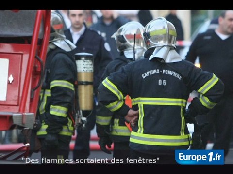 Des flammes sortaient des fenêtres