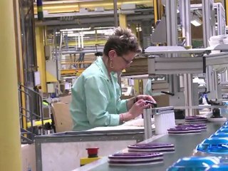 Prime aux salariés: Baroin veut améliorer le pouvoir d'achat