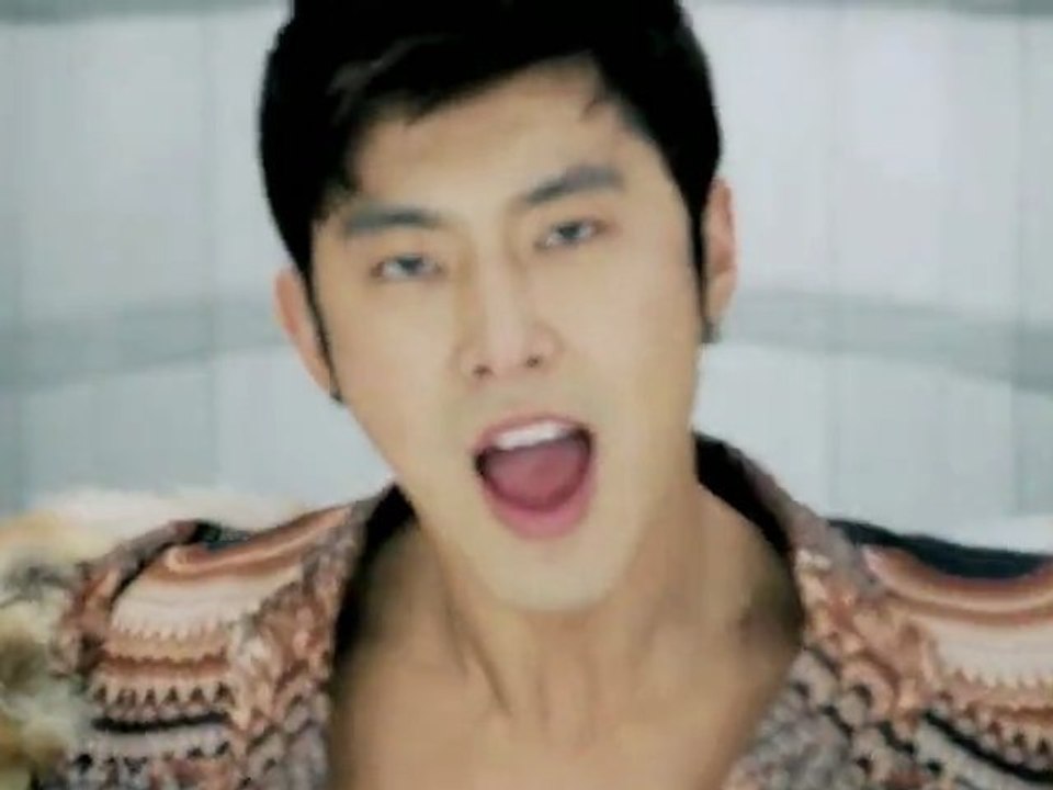 DBSK - Keep Your Head Down