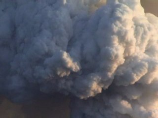 Bid to install ash cloud detectors on planes