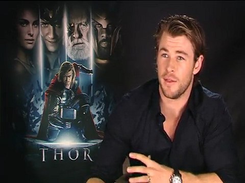 Chris Hemsworth se convierte en el dios Thor con destellos shakesperianos en su nueva película