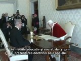 Benedict al XVI-lea l-a primit pe preşedintele Letoniei