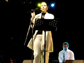 Emine Sevinç Öksüzoğlu LEYL-İ GECELERDE YUSUF