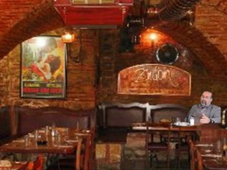 Elmas Karpınar - Meyhanelerde Akşam Olunca Beni Ara