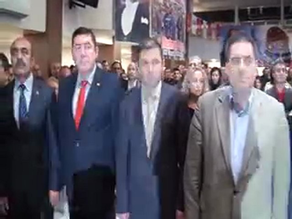 NERİMAN POSBIYIK'I PARTİLİLER BAĞRINA BASTI