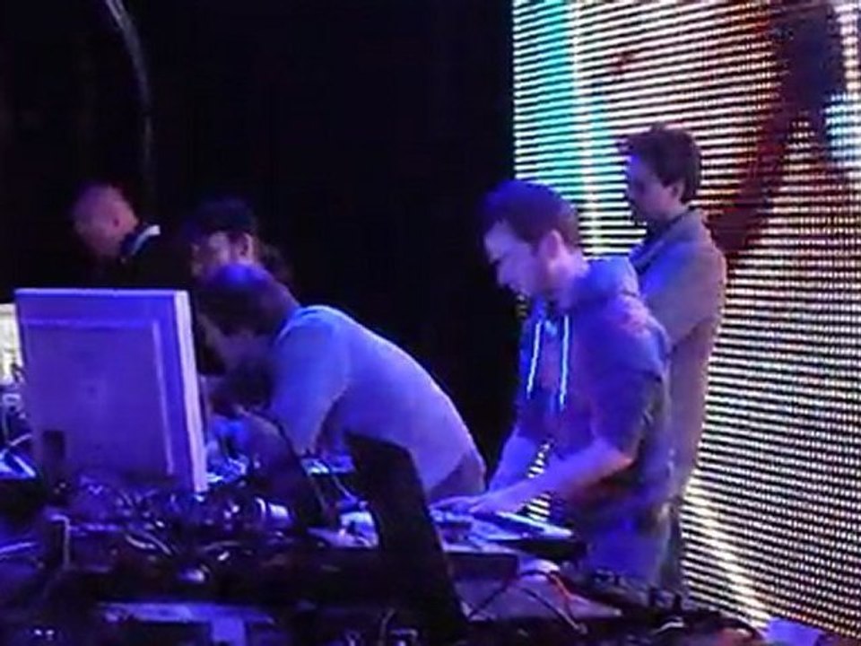 COLDCUT Energy Union Tour live Panzerkunst live, dj Odillon & VJ Coax (UNREzT) @ Mirano