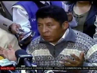 Continúan exigencias de mayores salarios en Bolivia