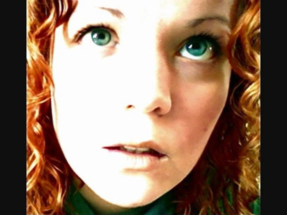 Fire ~ Allison Crowe live