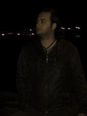 Korhan Tarhan - Bana Değmez