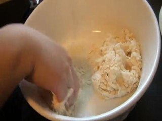 Ququra  (tchöthcür) : raviolis à l'agneau, bouillon de légumes 1/2