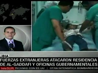 Atacan en Libia residencia de Al-Gaddafi