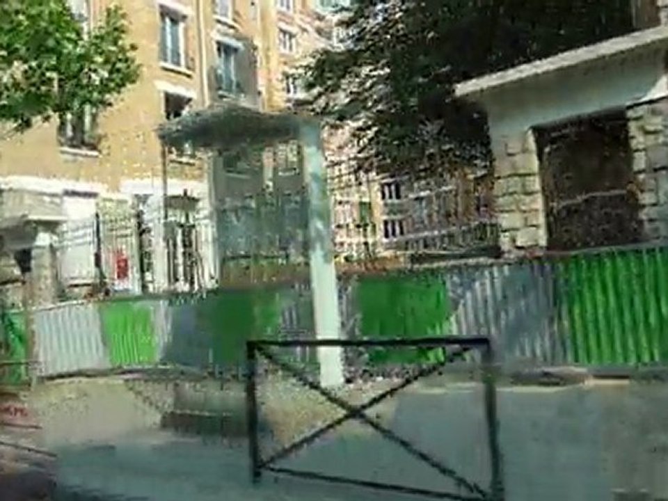 Porte de Bagnolet, lundi de Pâques