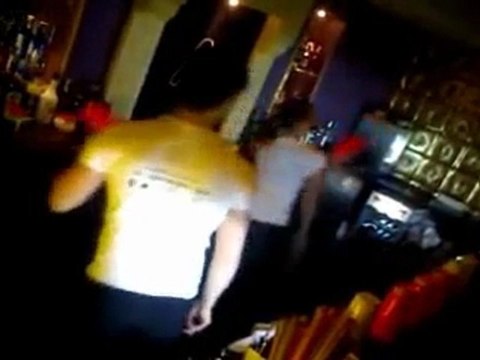 Бармен шоу парень и девушка (тренировка)