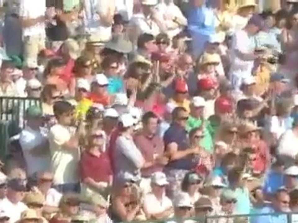 Snedeker Takes Heritage