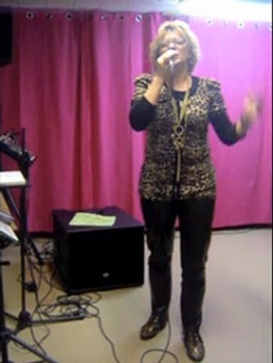 Quand on a que l'amour (Jacques Brel ) --reprise par Gabriela