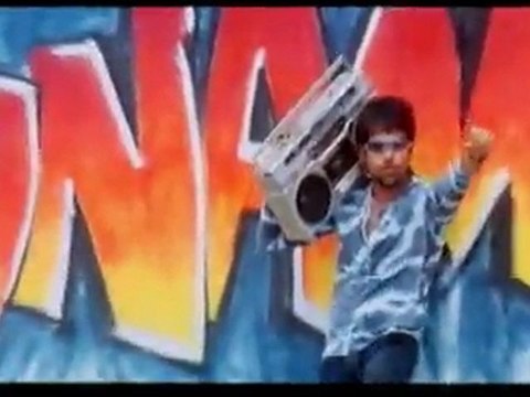 Jawani Diwani - Title Track - Bollywood Entertaining Song - Emraan Hashmi & Celina Jaitley