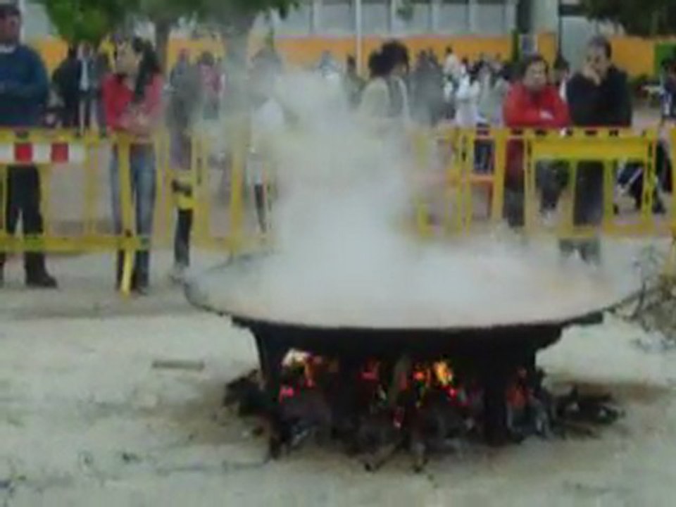 PAELLAS GIGANTES LA BAMBINA