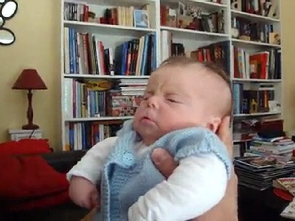 17-04-2011 dans les bras de Papa