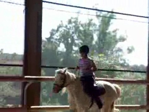 mes tout premiers cours d'équit'ation !!! ( 1ere partie )