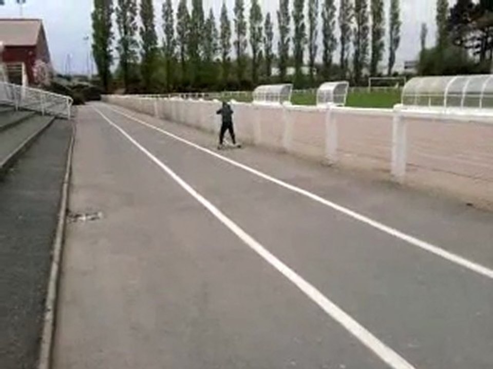 CHEMSE EN TROTTINETTE RAZOR !!! cacade de taré