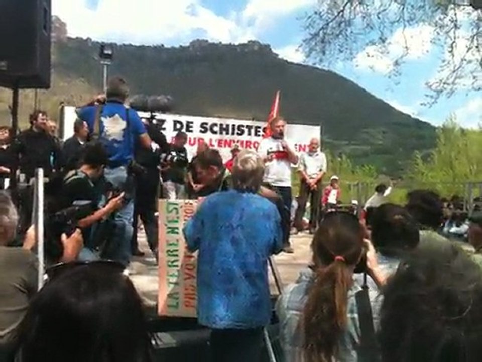 Discours de José Bové à Nant le 17 Avril 2011