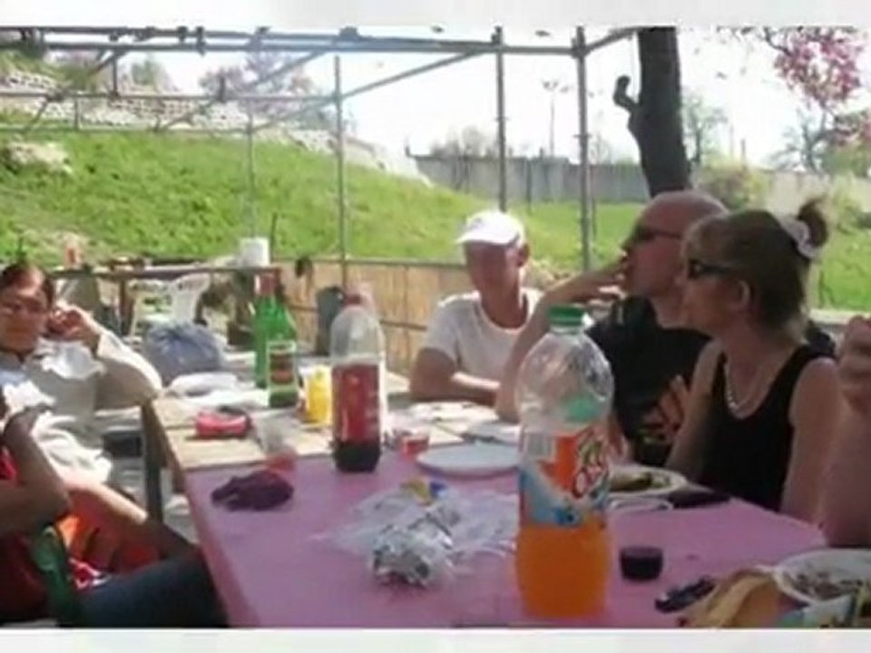 association R'iposte 15 jardin partager ça coule de source