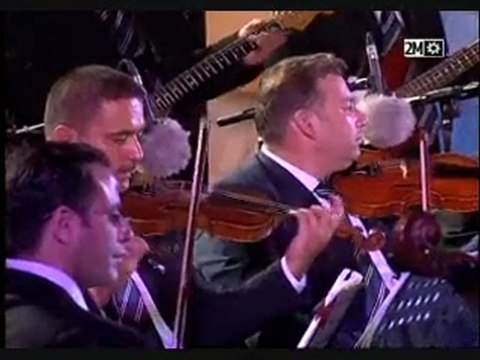 كاظم الساهر-زيدينى عشقا-مهرجان فاس للأغاني الروحية 2005