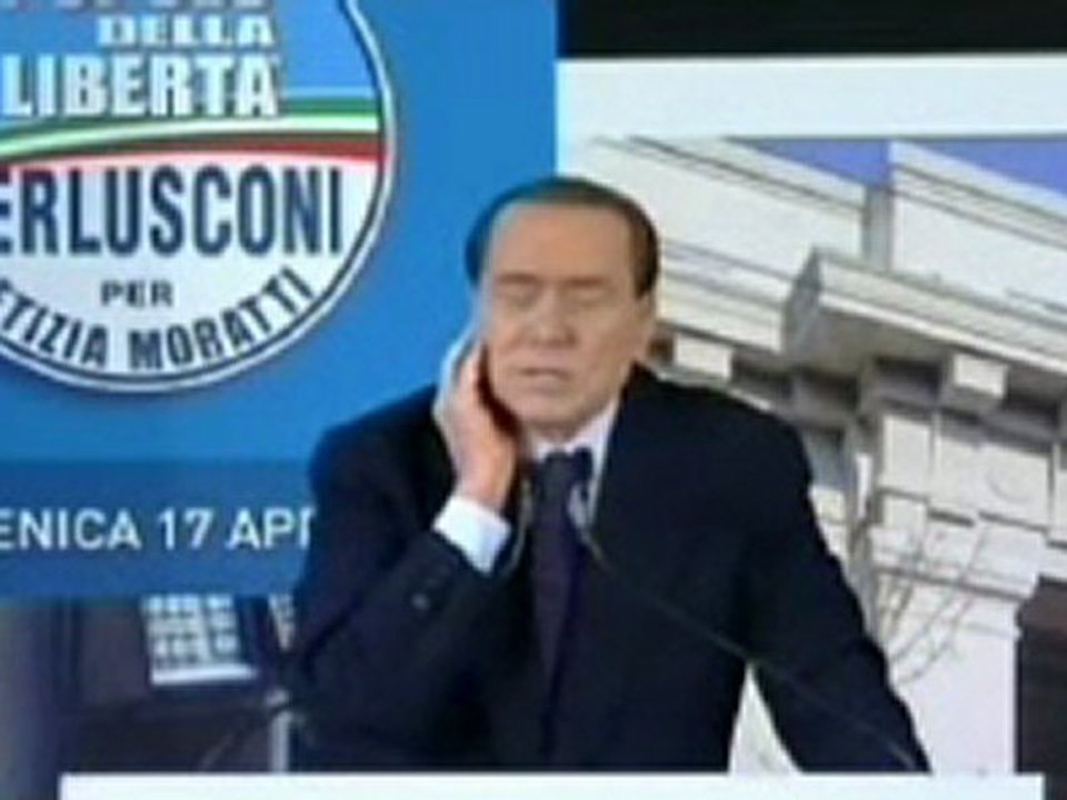 Berlusconi - Lapsus  ''Miei giudici pagati da me''